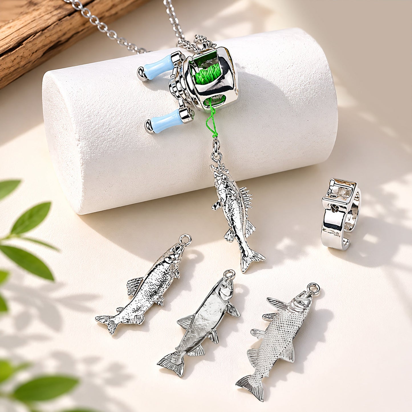 ๐ Collectible Mini Fishing Reel Pendant Necklace for Anglers