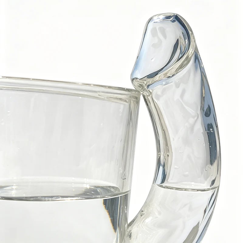 🥂✨ Fun D-Cup Shaped Cocktail Glass