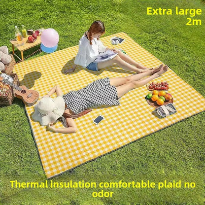 🏆 [BEST SELL] The Ultimate All-Terrain Picnic Mat：100% Waterproof • Sand-Proof • Effortlessly Foldable 🌿