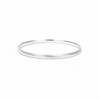 🔥 LIMITED TIME OFFER Elegant Cat's Eye Open Cuff Bracelet
