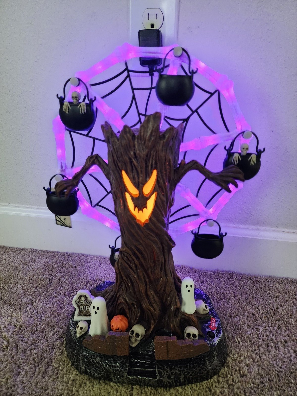 🎉📦Free Shipping🛫Rotating Halloween Ghost Tree Ferris Wheel Table Decor, LED Light Up Skeleton Spider Web Spooky Figurine with Sound