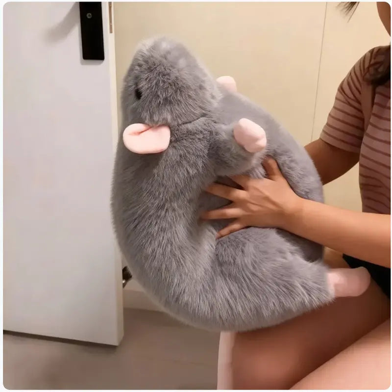 Exquisite plush mouse, extra-large mouse doll, perfect as a birthday gift for adults and children.