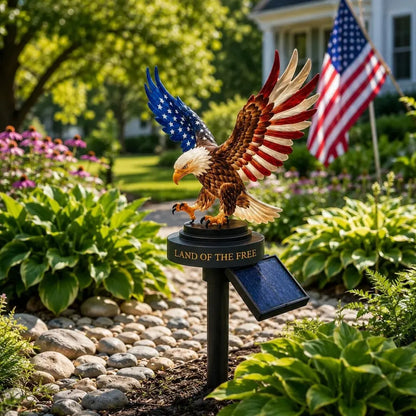 🔥Solar Eagle Garden Light – A Glowing Tribute to American Freedom(📦Buy 2 Free Shipping)