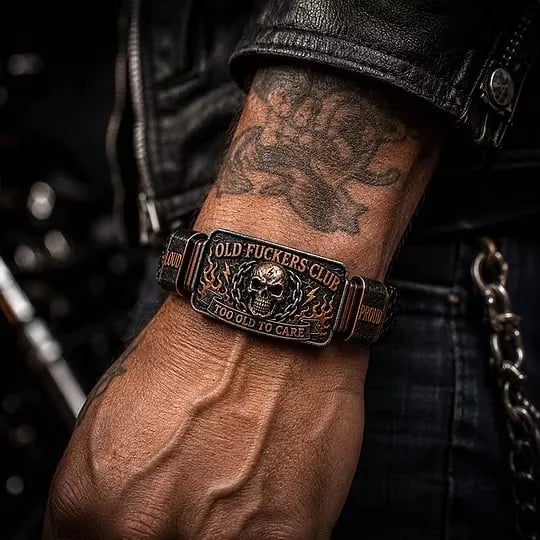 🔥HOT SALE 49% OFF💀OLD FUCKERS CLUB Skull Bracelet