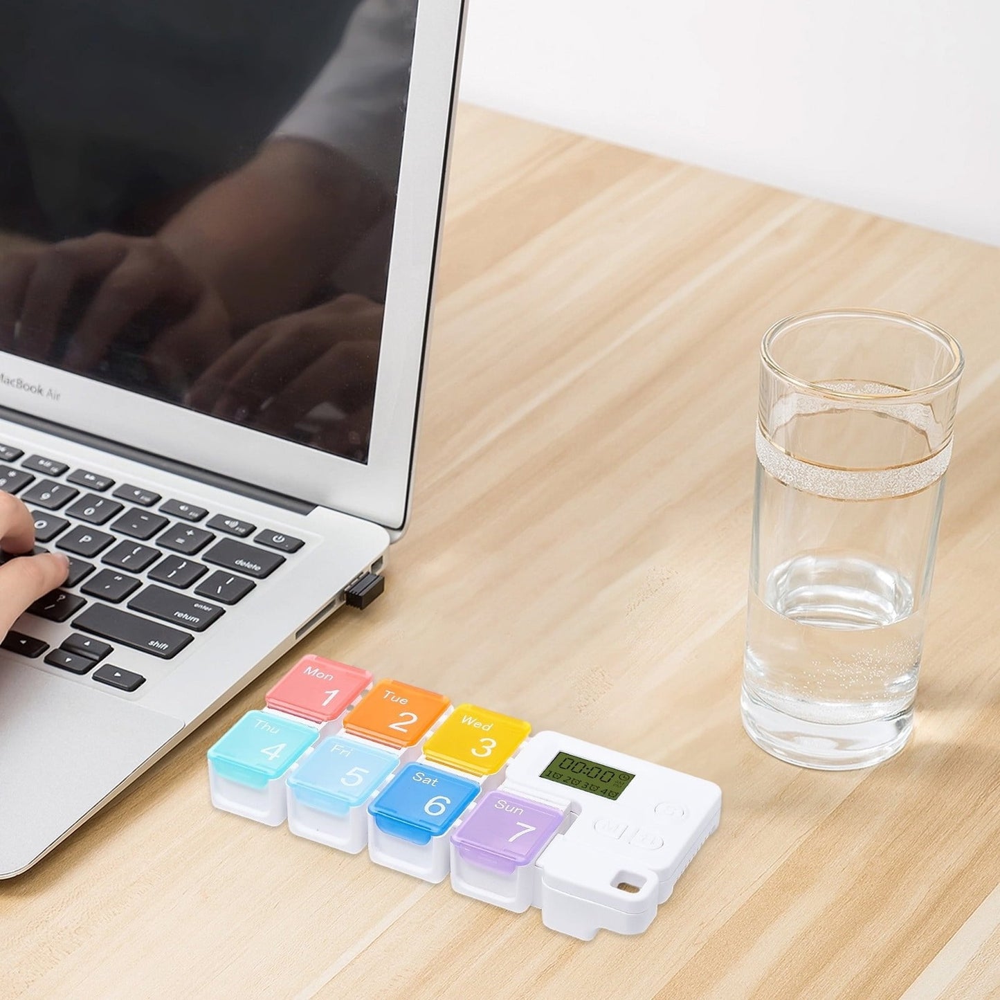 🔥 7-Day Pill Organizer with Alarm Reminder BPA-Free Food Grade Pill Box