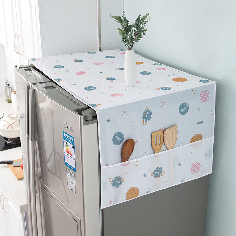 Daisy-print refrigerator dust cover with storage pockets
